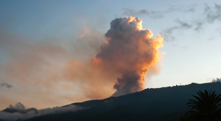 Spanien Kanaren La Palma Vulkan Cumbre Vieja Foto iStock Maxi Perez.jpg